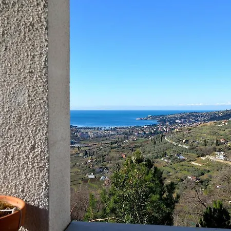 Apartment Rosemary Lucija