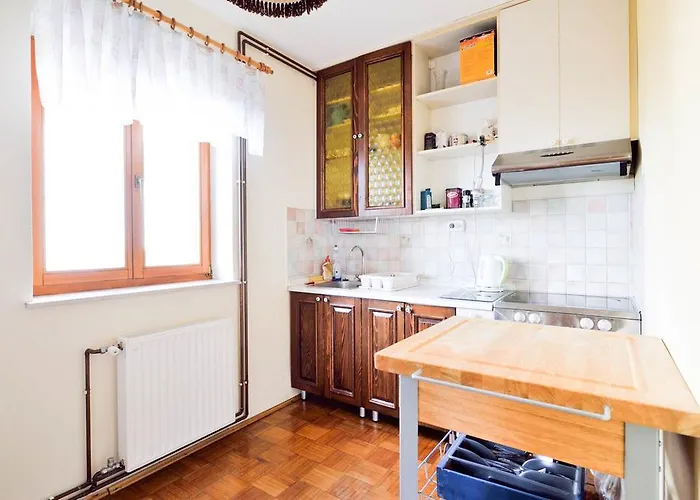 Rosemary * לוסיה